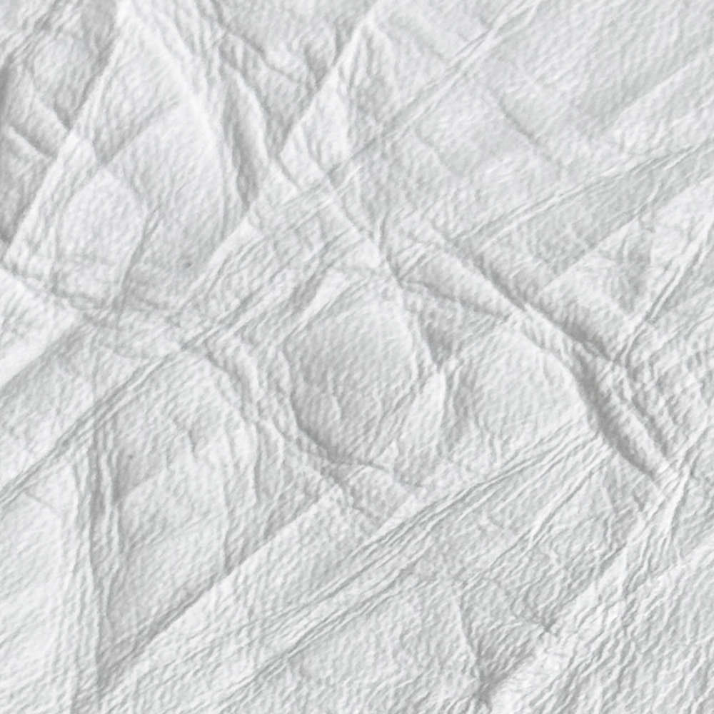 Name: Hand-crumpled leather
Hand-crumpled leather is a leather surface effect characterized by irregular wrinkles. Through crumpling, scrunching, or related finishing processes, the surface develops natural lines, shading, and dimensional depth. It is often selected for its supple, flexible hand feel and its ability to make minor handling marks less visually prominent. Because every hide has a different wrinkle distribution, each finished item retains a distinctive natural character. It is suitable for leather phone cases, tablet sleeves, card holders, small wallets, and phone straps.